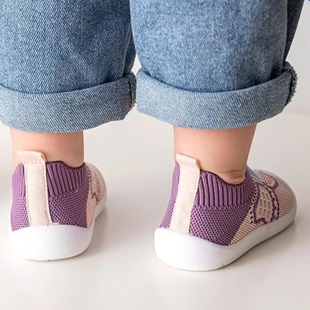 Kleine Elefanten-Schuhsocken